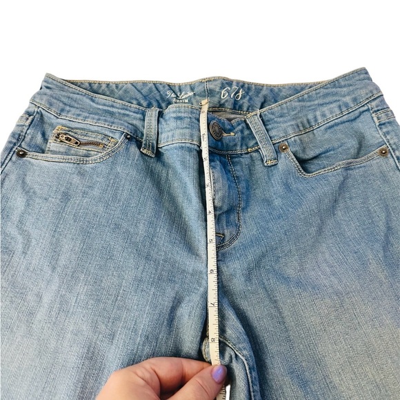 THE LIMITED 678 Denim Jeans Light Blue Wash Size 6 Straight Leg 5 Pockets Pants - Picture 6 of 9